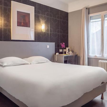 Logis Le Chene Dore La Loupe Экстерьер фото